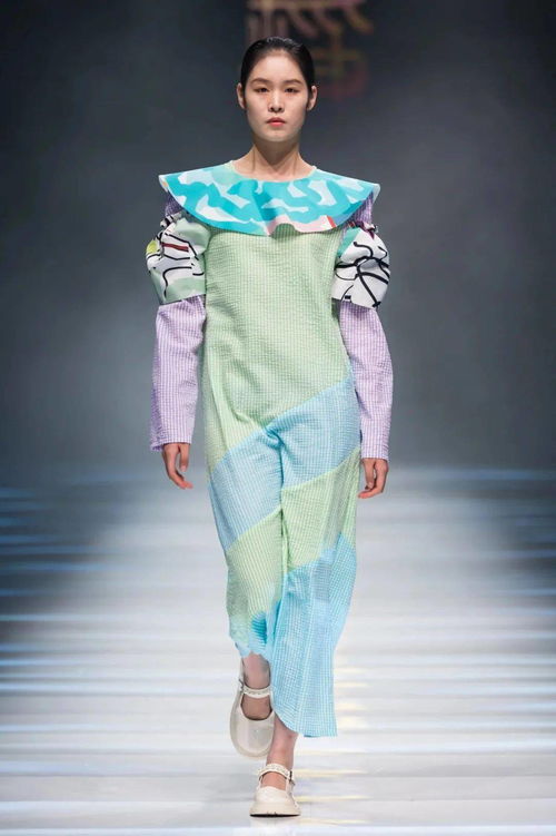 中國 河南 國際大學生時裝周 創新不斷,活力激揚